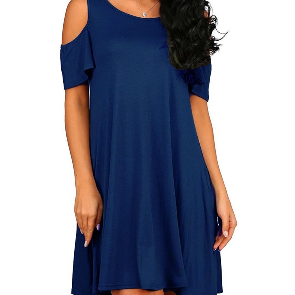 Short Sleeve Cold Shoulder Swing T-Shirt Dress with Pockets